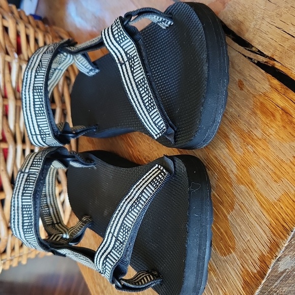 Teva Original Universal Sandal Black White sz 10 - Picture 2 of 12